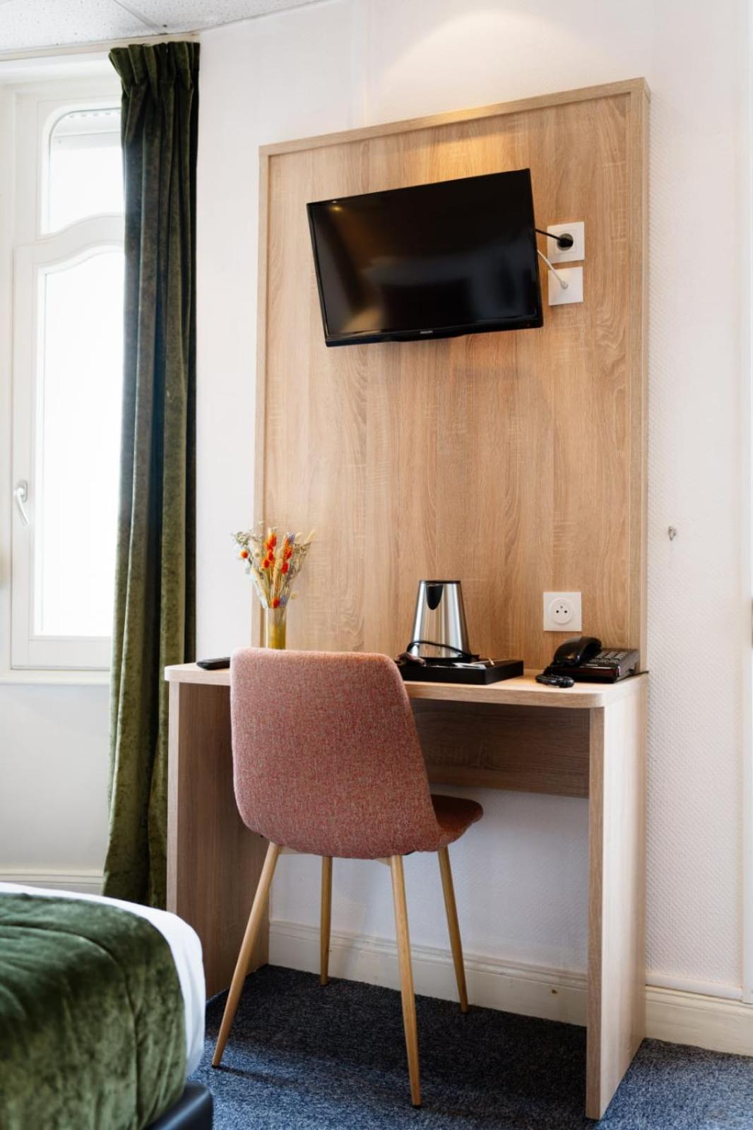 Hotel Escurial - Centre Gare Metz Eksteriør bilde